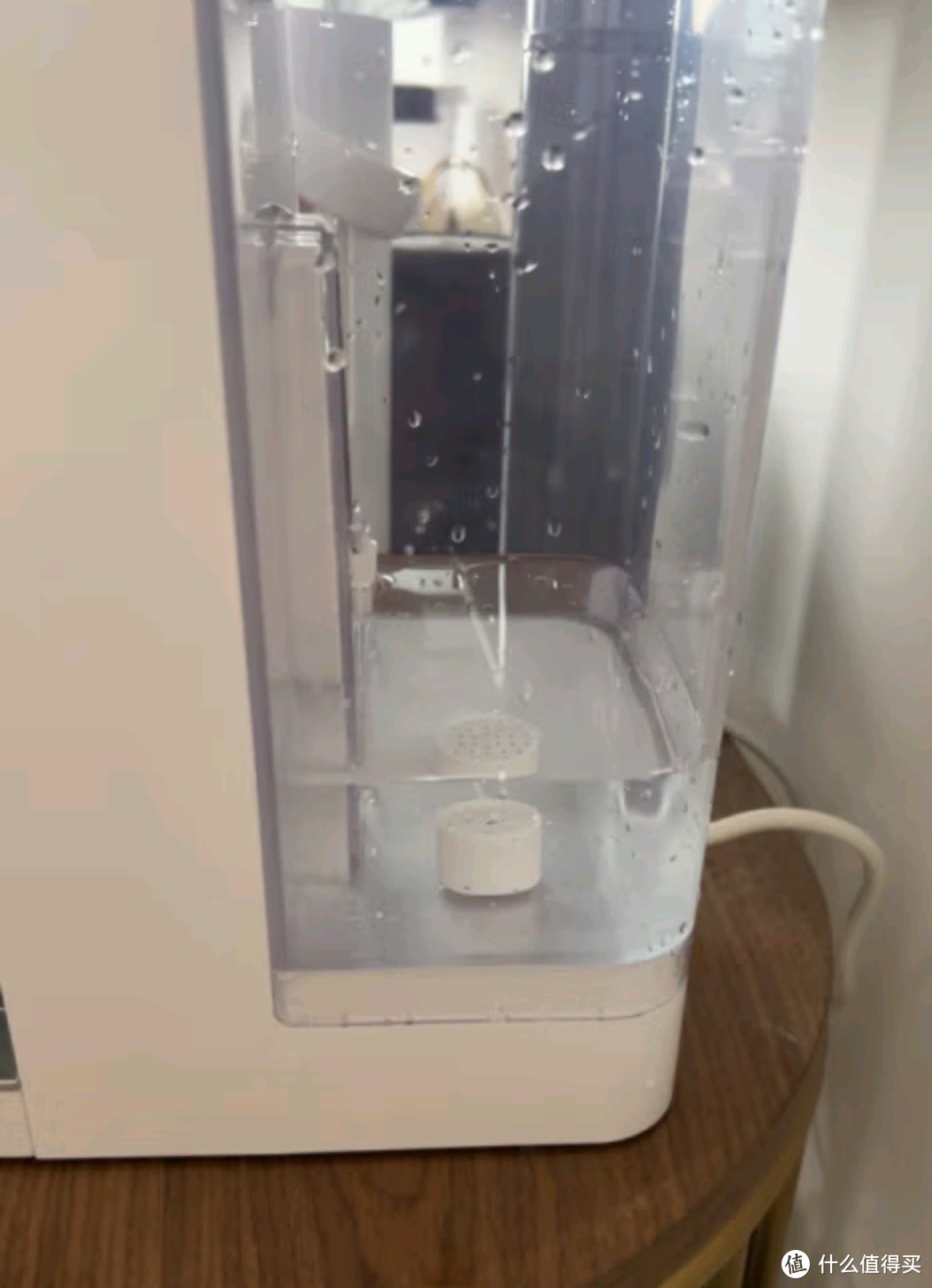 京东京造即热式饮水机：小巧便捷的居家好物