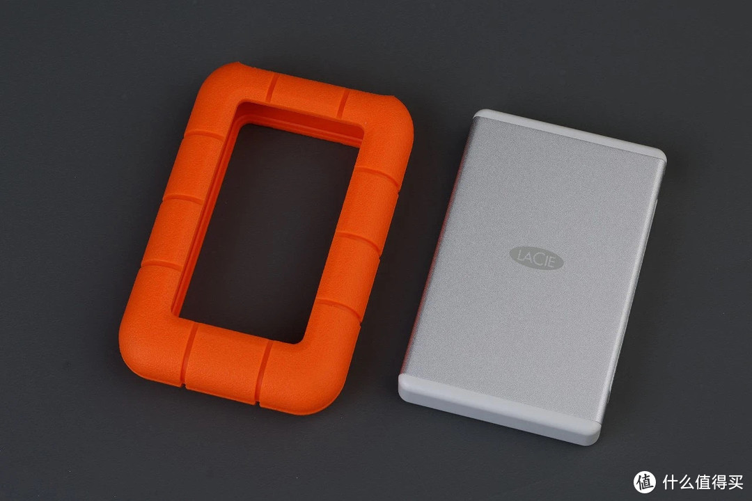 雷孜LaCie Rugged Mini SSD，随身带的三防数据“安全屋”测试
