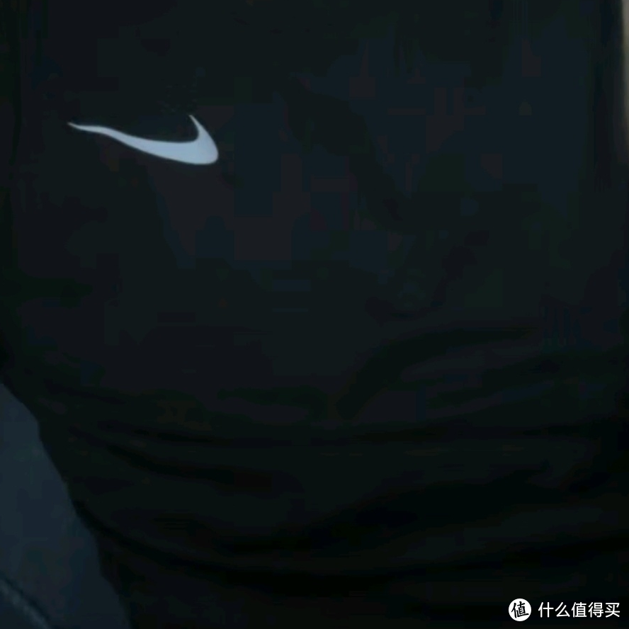 夏日炎炎，穿什么？Nike男子T恤，透气又时尚！