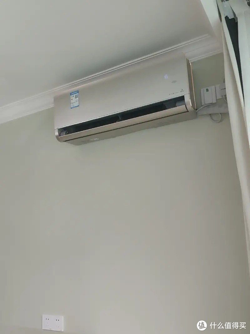 ￼￼美的(Midea)空调 2匹旋耀 壁挂式 客厅商铺 冷暖挂机 京东小家智能生态空调 KFR-50GW/N8MXA3￼￼