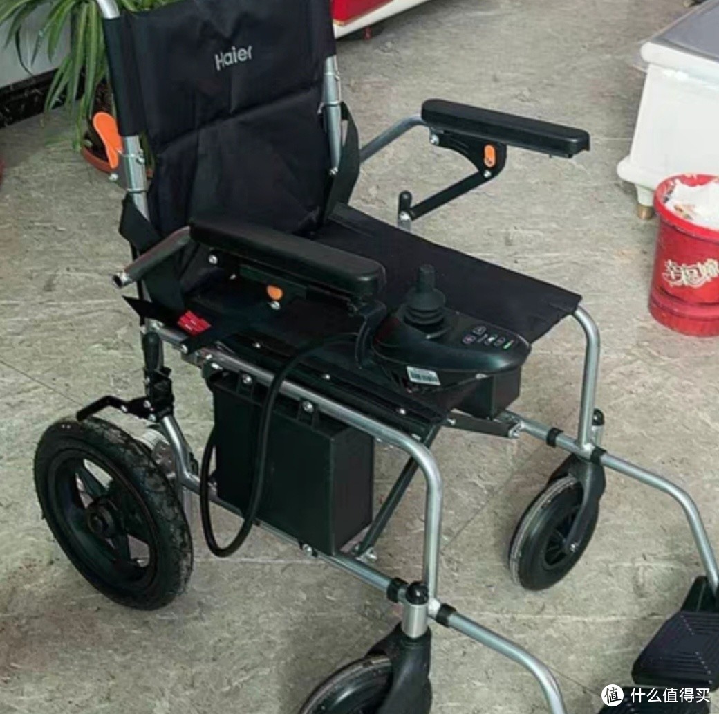海尔电动轮椅智能全自动老人老年残疾人专用可折叠轻便小型代步车