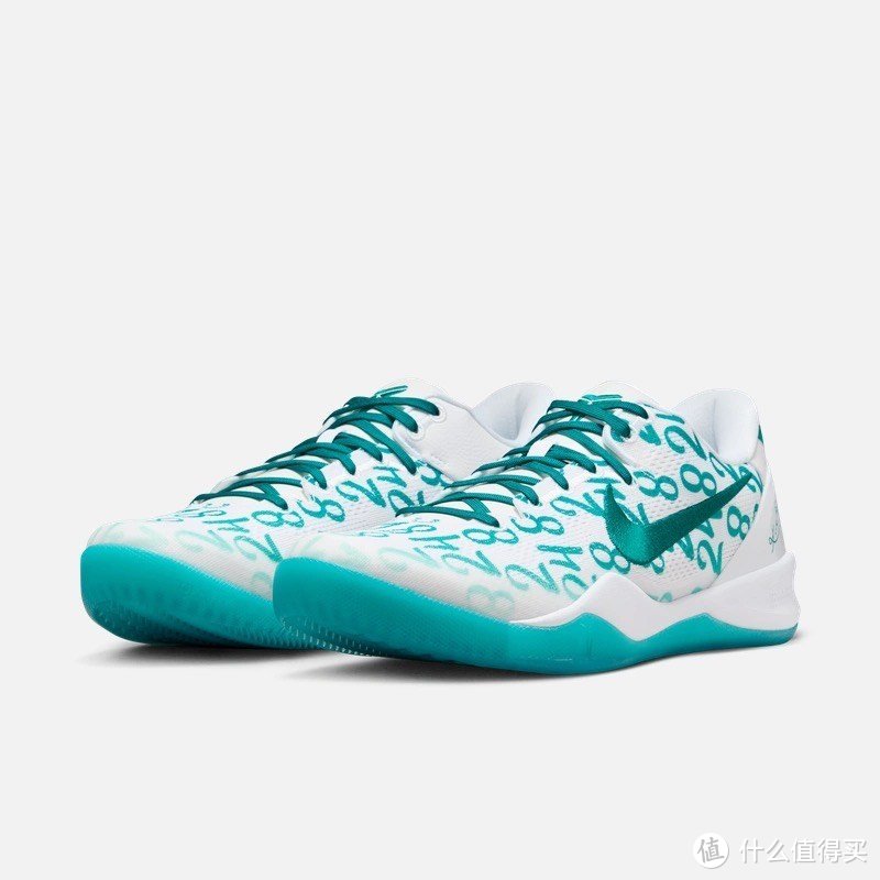 致敬传奇：KOBE VIII PROTRO篮球鞋的荣耀传承