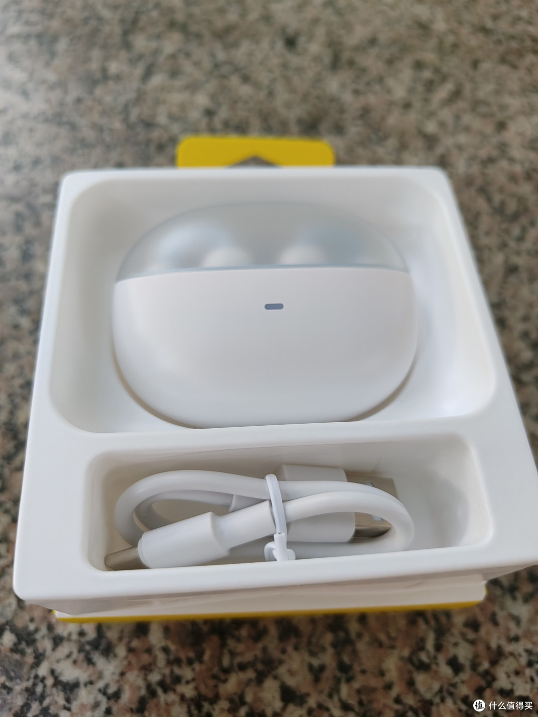 倍思1ring 蓝牙耳机耳夹式 骨传导耳机概念 开放式不入耳无线降噪运动