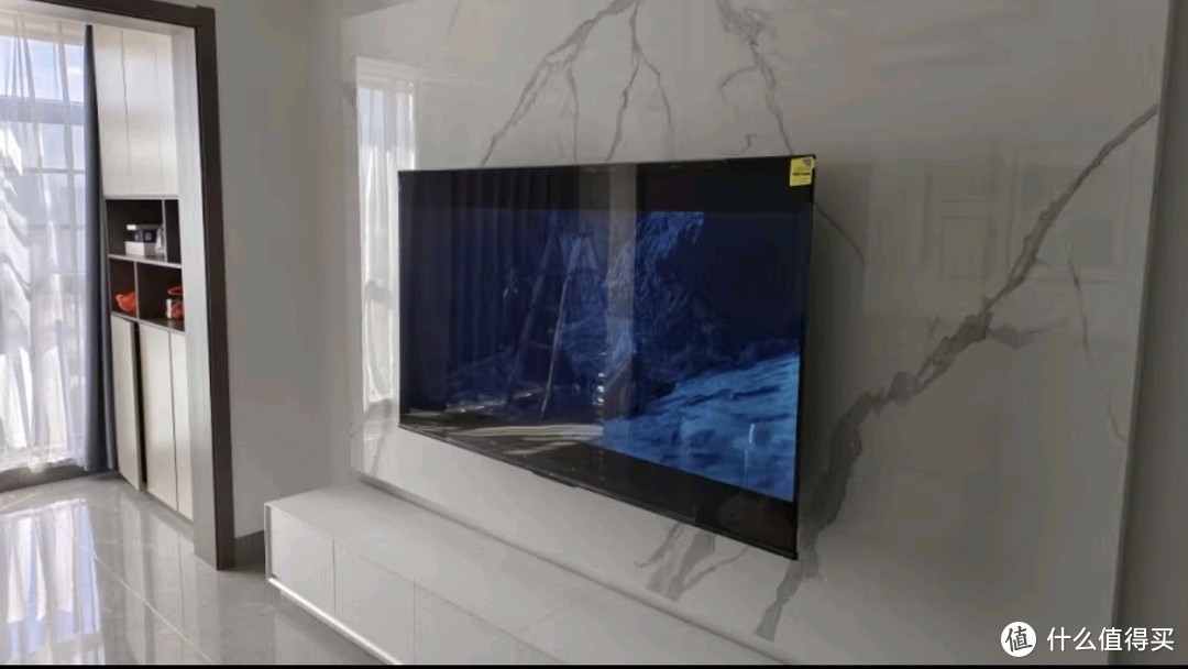 Vidda S70 海信电视 70英寸 超薄全面屏 2+32G 远场语音 MEMC防抖 智能液晶巨幕电视以旧换新