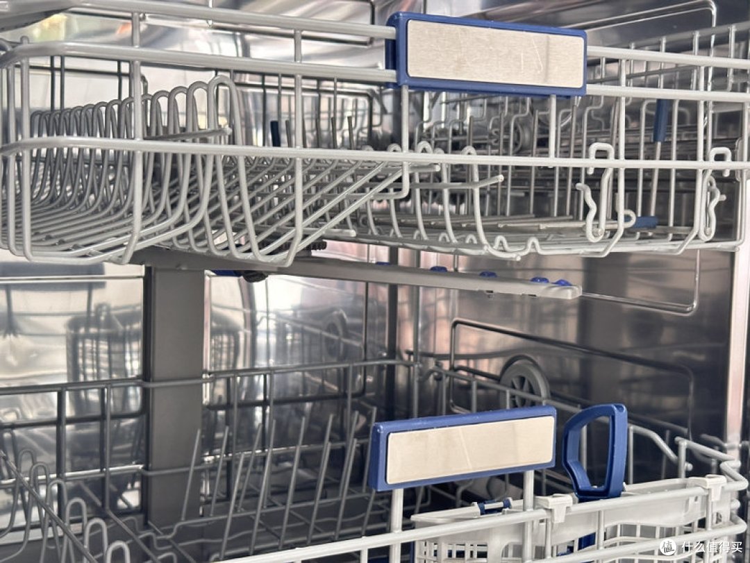 破案了！洗碗机洗不干净竟然是因为选错耗材 软水盐、亮碟剂、机身清洁剂、清洗剂 一个都不能少！