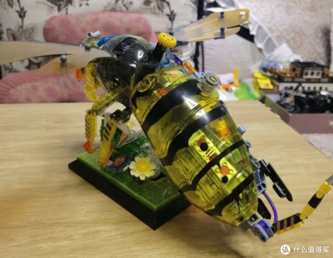 TOP TOY中国积木机械造物系列大黄蜂锹甲虫积木拼装玩具 男孩儿童礼物 赛博隐者大黄蜂