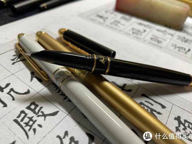 国产钢笔：书写传统与现代的融合之美，民族特色之美