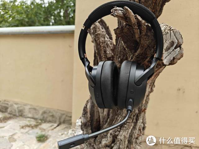创新 ZEN HYBRID PRO SXFI 无线耳机：音质、舒适度与功能兼具