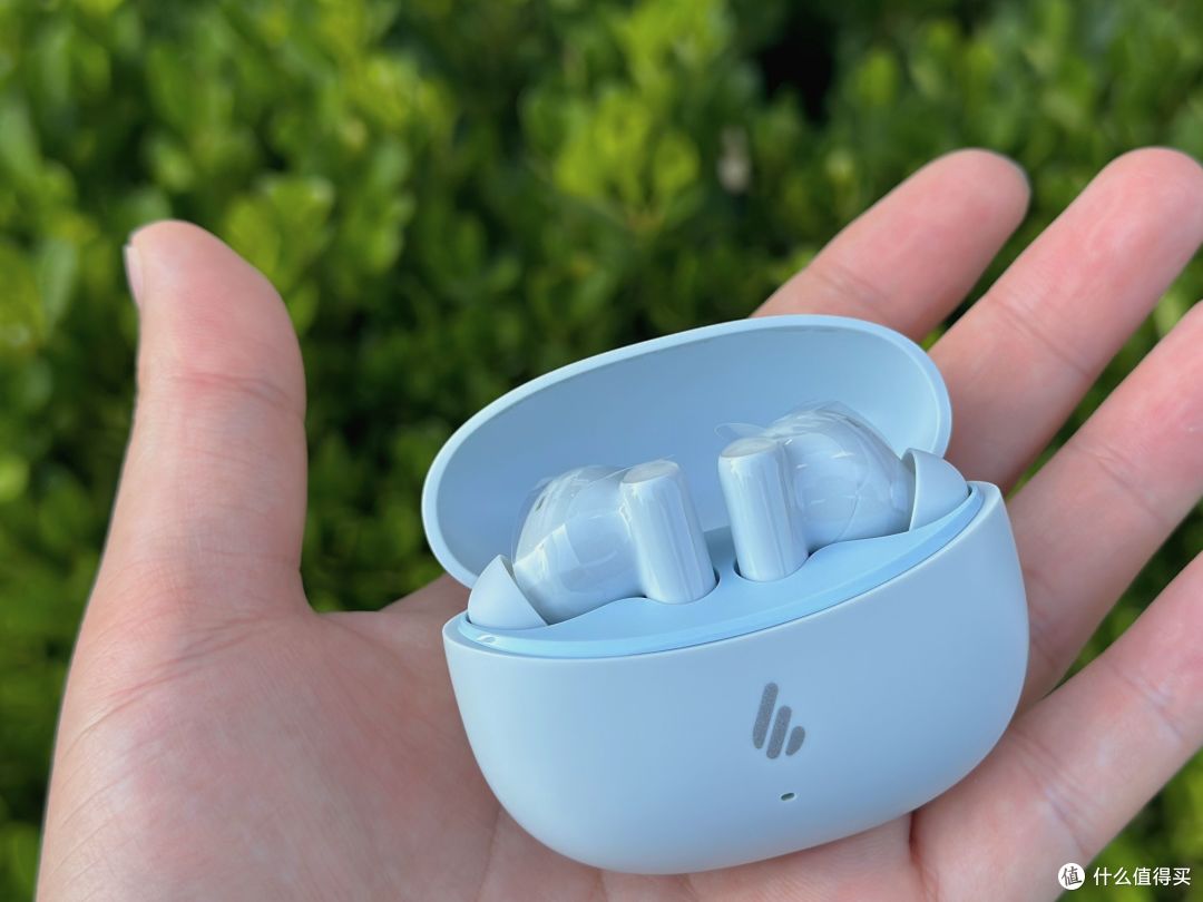 半入耳?小孩子才做选择!这两款百元无线蓝牙耳机我真心建议你试试.