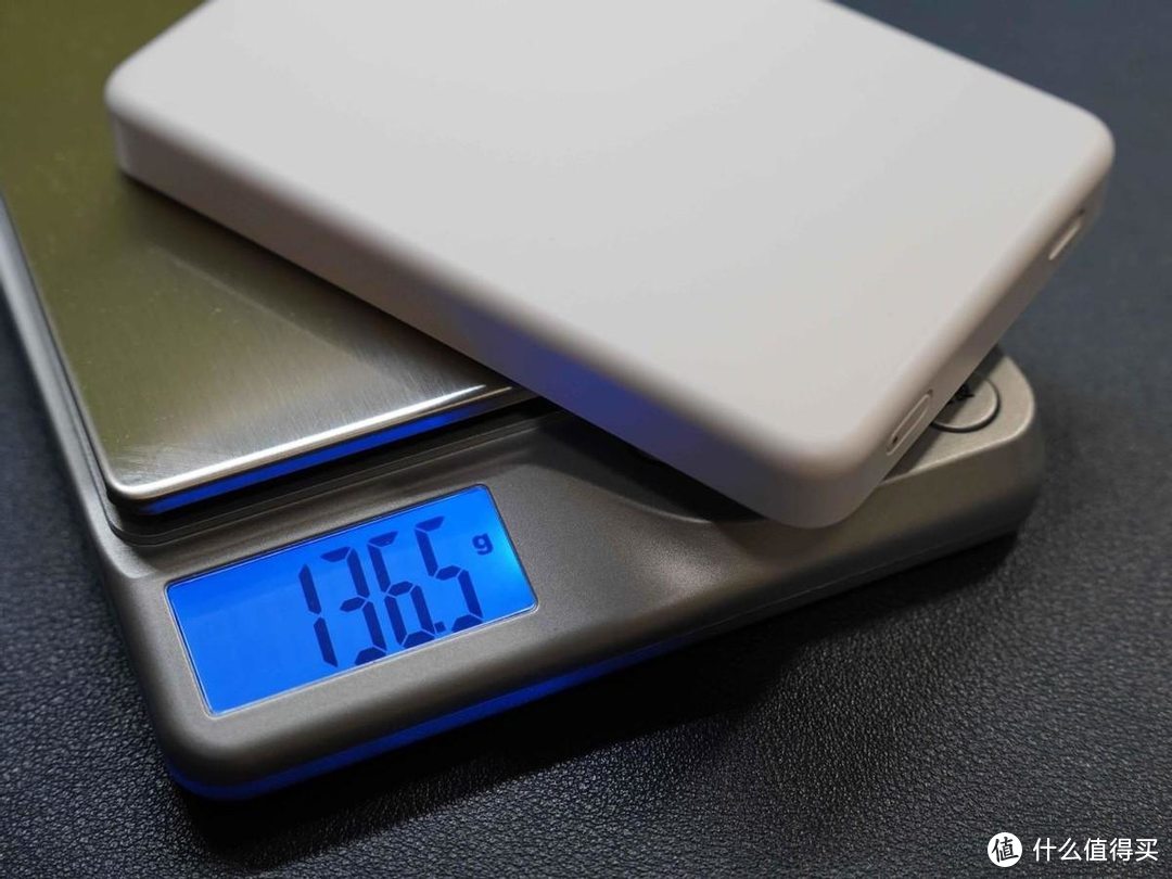最具性价比的MagSafe磁吸充电宝：小米磁吸充电宝