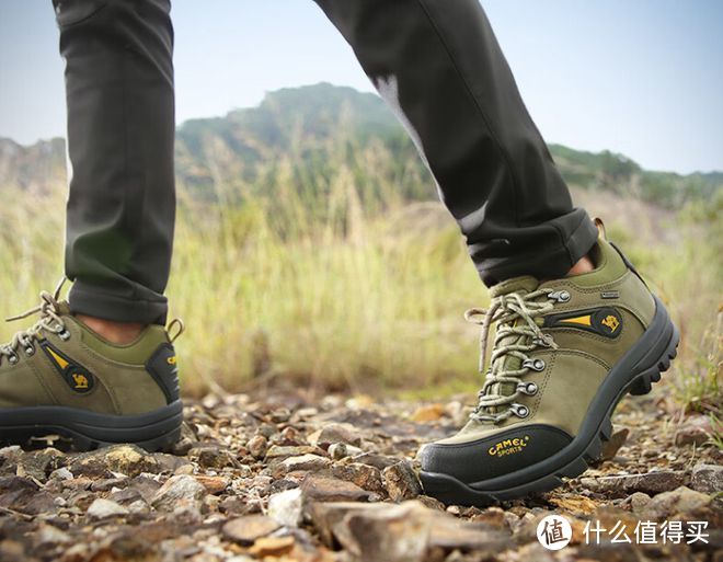 三款登山鞋，减震防水透气，舒适耐磨，带来登山体验！