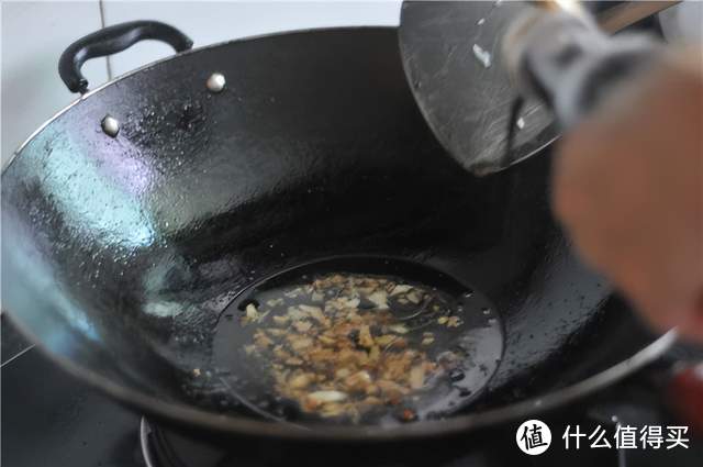 这菜遇到使劲吃，一清热祛湿，二补钙强骨，三强免疫，夏天别错过