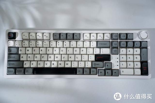 618狂欢节键盘首选，SKN青龙4.0机械键盘技术革新与个性化并存的新标杆