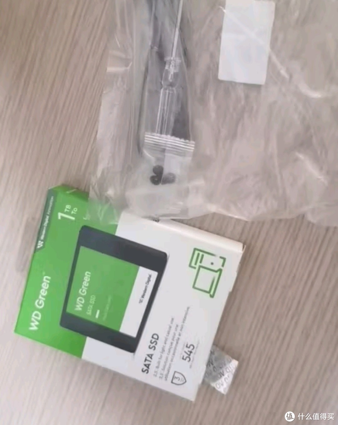 西部数据（WD）Green SSD固态硬盘 SATA3.0接口 1TB深度解析