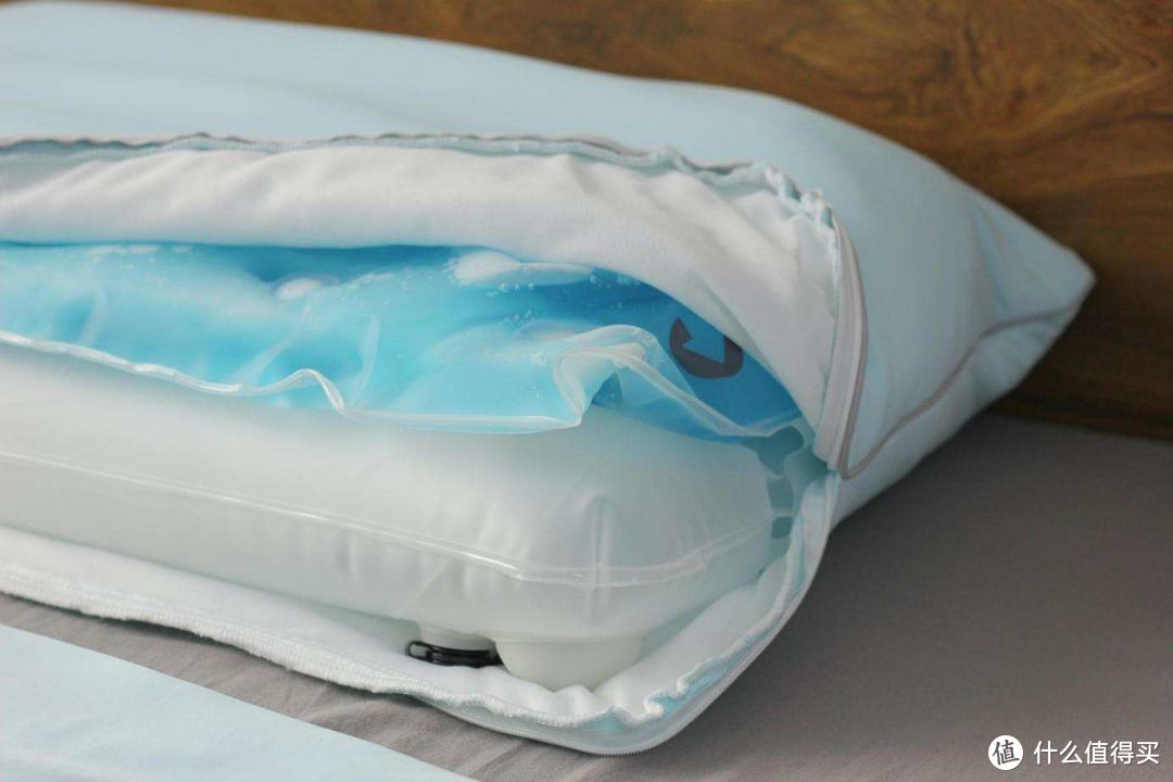 卧室里有哪些降温神器能帮你度过炎炎夏日？这款枕头不容错过！