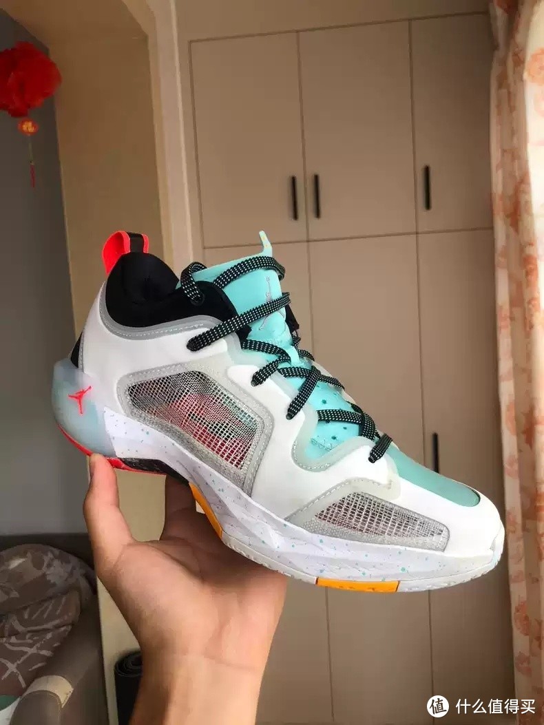 Air Jordan 37 Low 郭艾伦专属配色