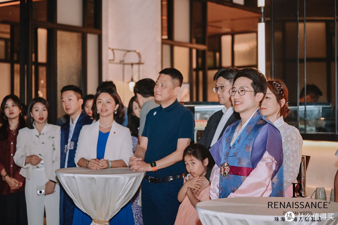 珠海中海万丽酒店韩国美食节主题自助晚餐璀璨启幕，味蕾之旅再启新章