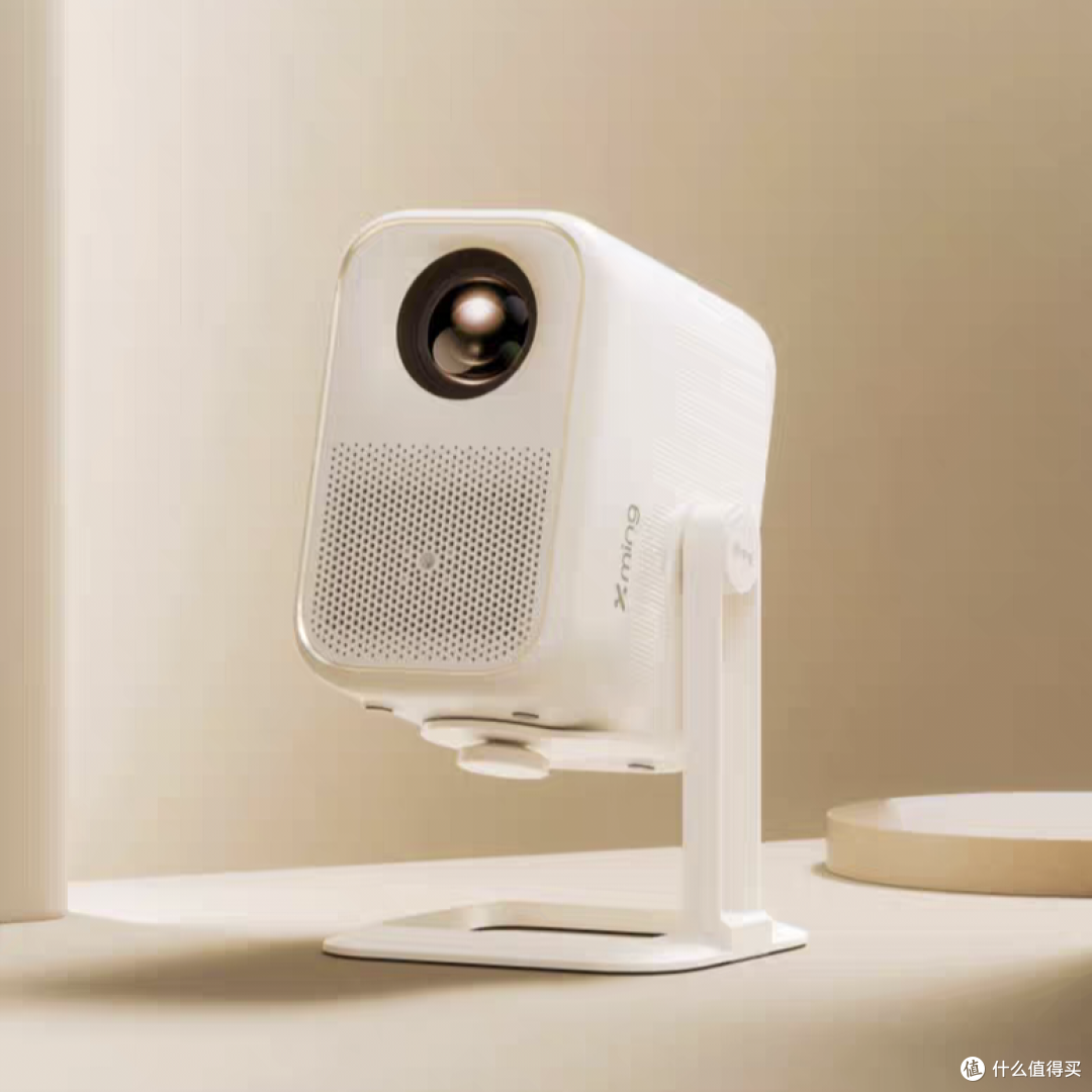 如何选购合适的投影仪？附2024最新投影仪推荐，大眼橙/小明/哈趣/极米/坚果/爱普生，总有一款适合你