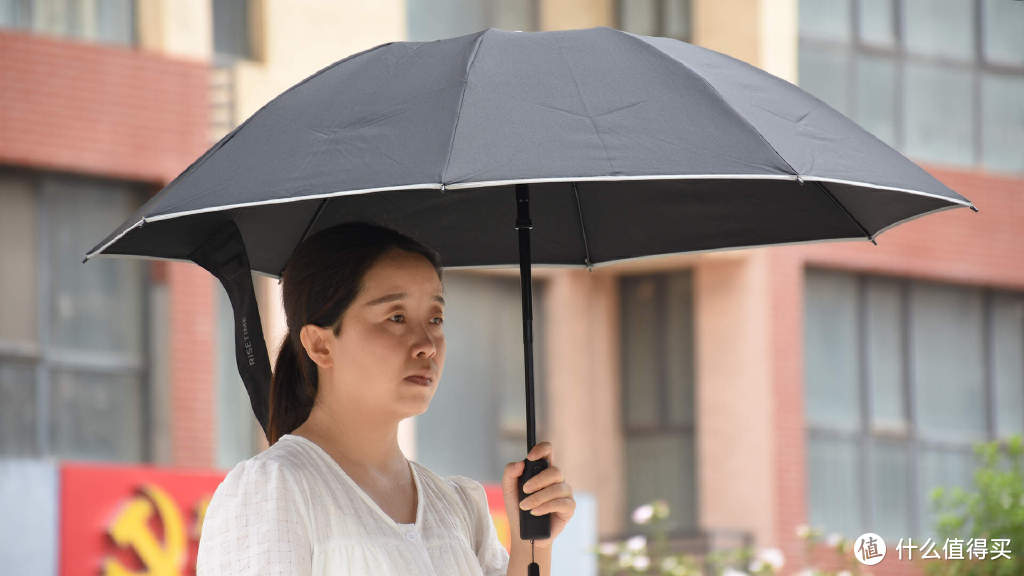 日全时智能电动伞：电动一键开合，遮雨遮阳两用