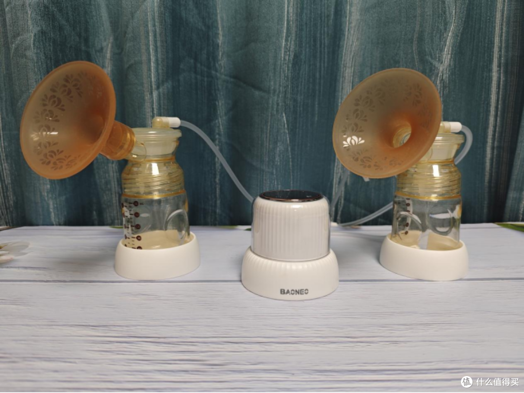 吸奶器选不对，比生娃还遭罪！哪个牌子的吸奶器好用？新贝、BOLOLO、贝能、小白熊4款百元级吸奶器测评