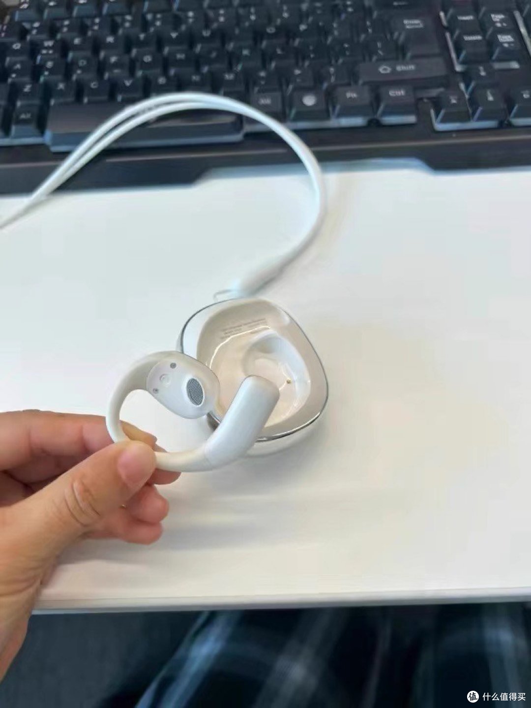 解放双耳新境界!爱国者气骨传导耳机