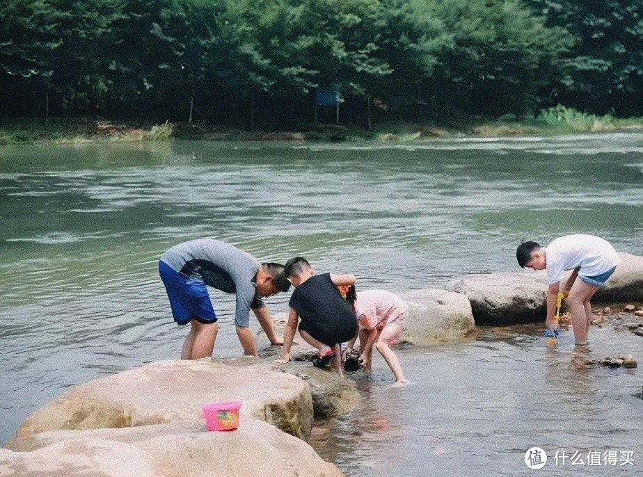 周末带娃去戏水，尽享夏日美好时光