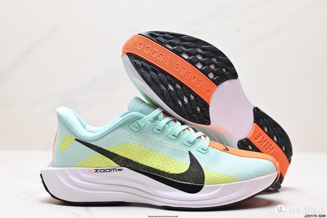 nike zoom pegasus turbo 35 代涡轮增压马拉松慢跑鞋,是耐克在跑鞋