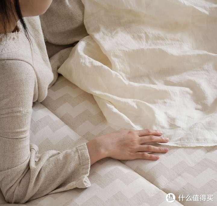 夏秋季买什么床垫比较好？这两款首选