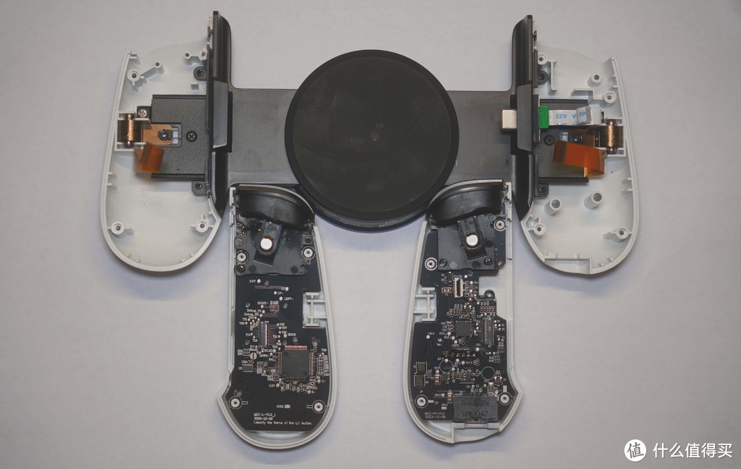【高性价比】主动散热和霍尔摇杆我都要！Leadjoy零决 M1C+暴风眼开箱评测+拆解！