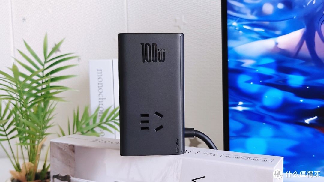 实用而美，桌面电源新选择，倍思灵睿Pro系列快充插线板100W