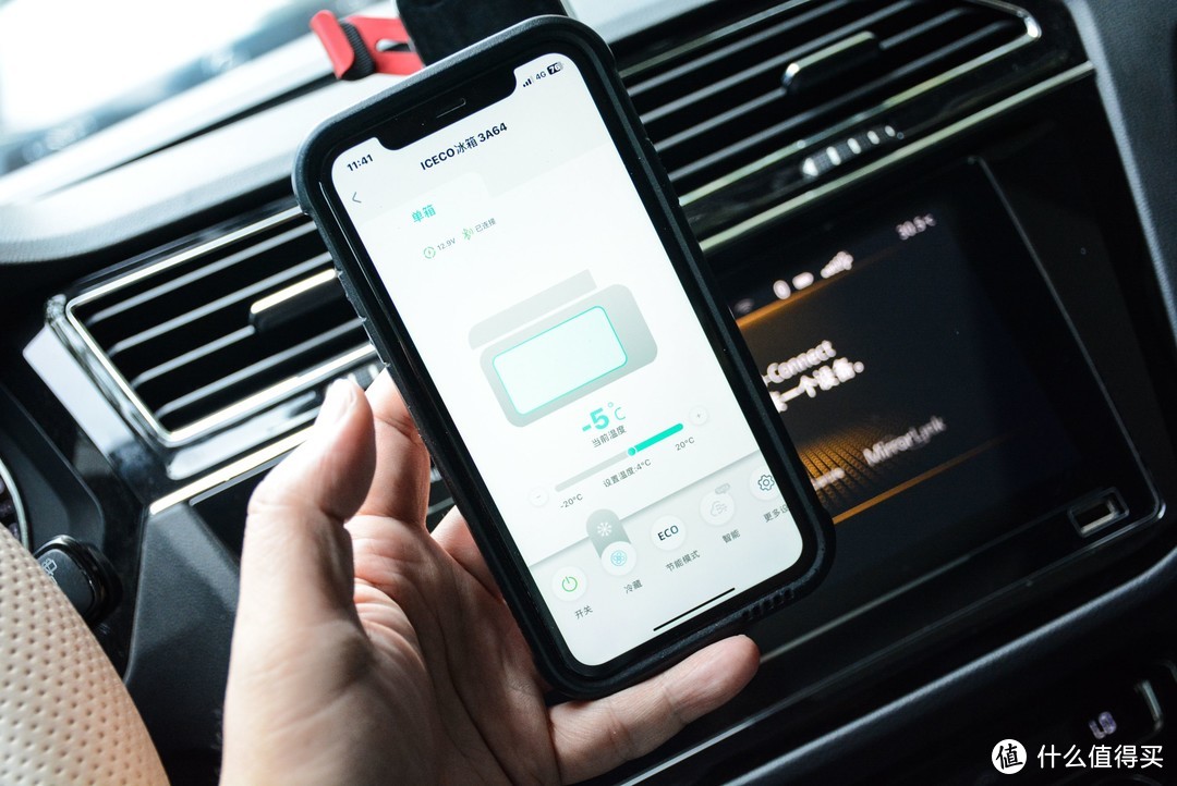 什么是旗舰级车载冰箱？CarPlay+20L容量+双箱：ICECO车载冰箱J20L评测