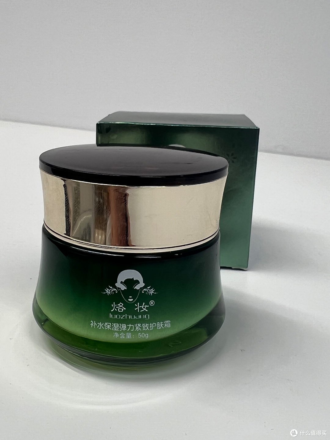 35岁抗衰老护肤品哪个牌子好？但具体的年龄该用什么小仙女们又不清楚！