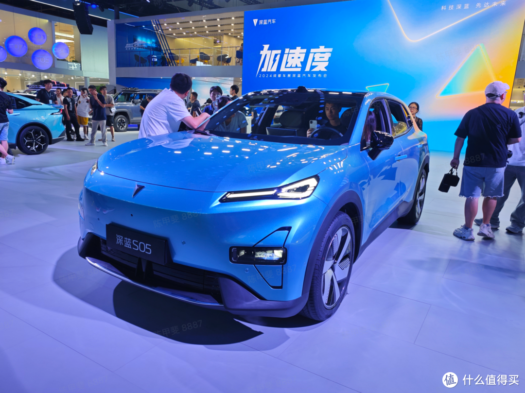 2024成都车展：深蓝全新SUV S05首发