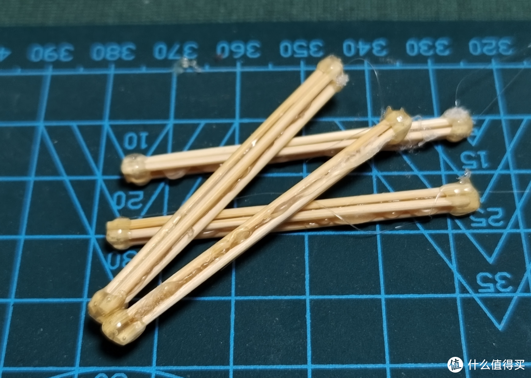 暑假手工作业做不完？不存在的！手把手教你制作牙签桥的DIY教程