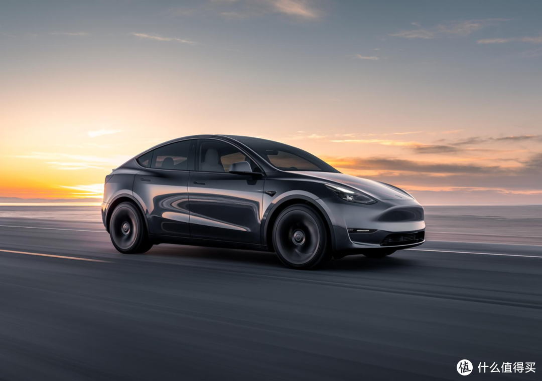 对标Model Y！华为鸿蒙智行智界R7上市，26.8万元起步？