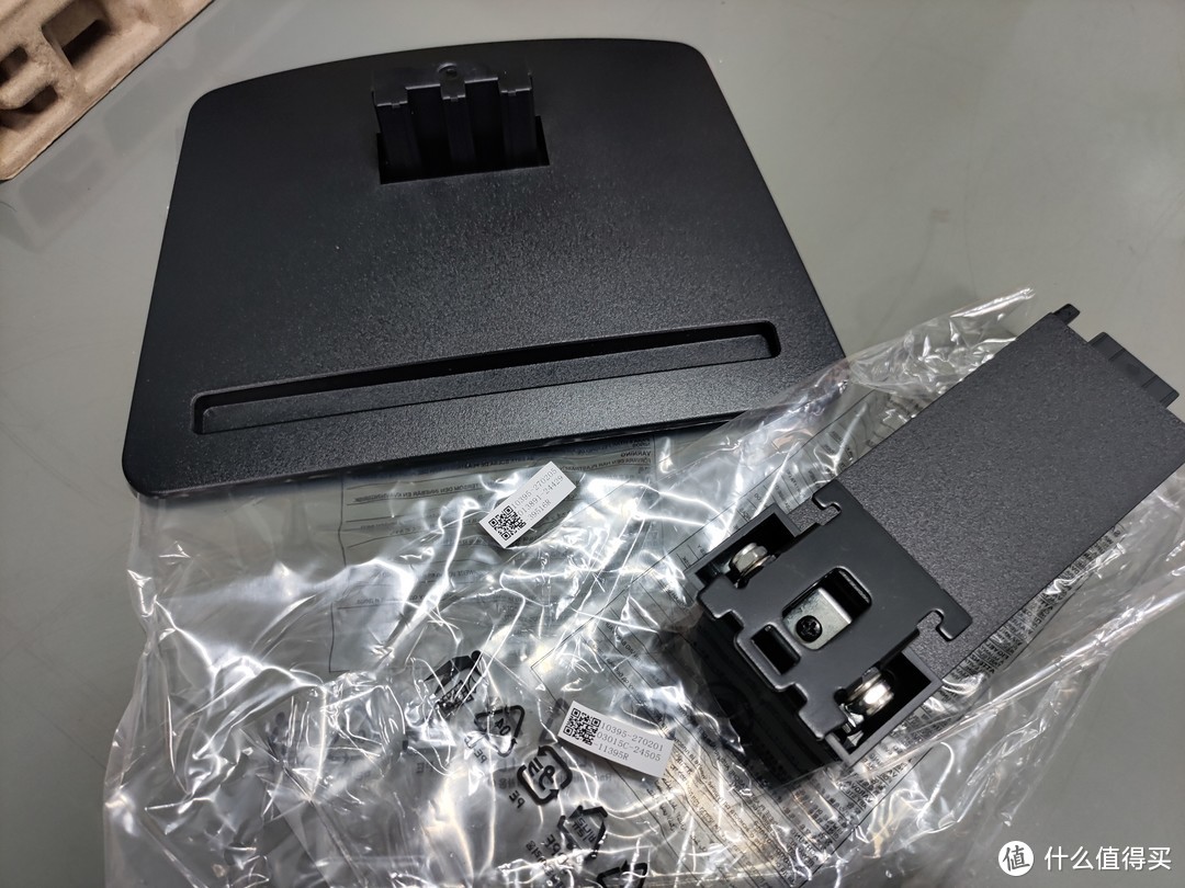 大厂出品! 369元的微星MSI PRO系列VA屏到底值不值？