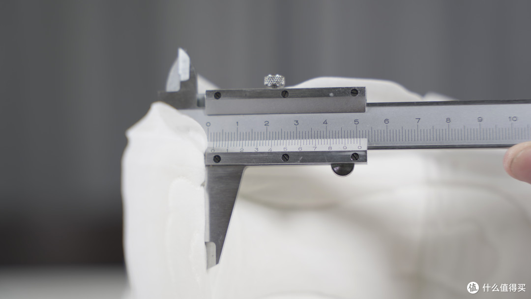 姨妈巾怎么选？10款超薄日用卫生巾横评，竟然不是越贵的越好用！