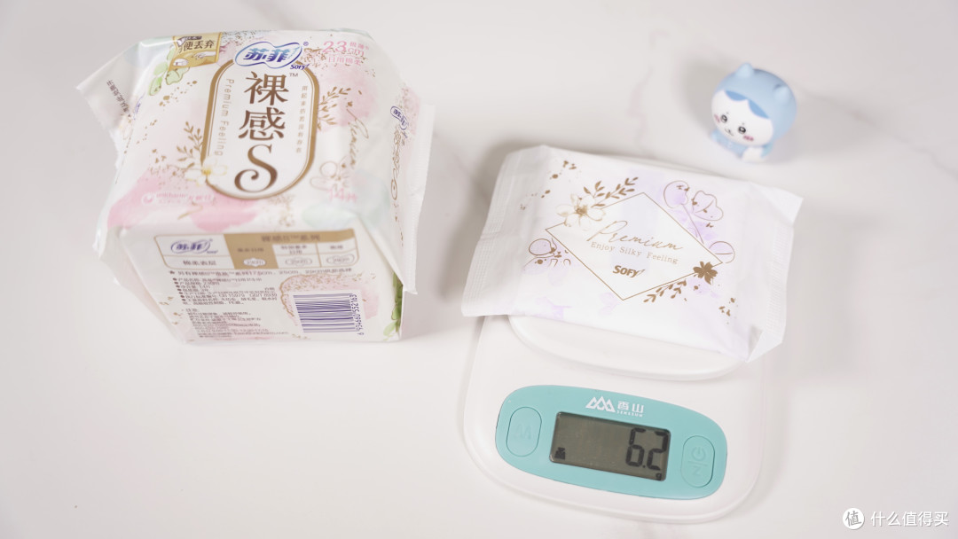 姨妈巾怎么选？10款超薄日用卫生巾横评，竟然不是越贵的越好用！
