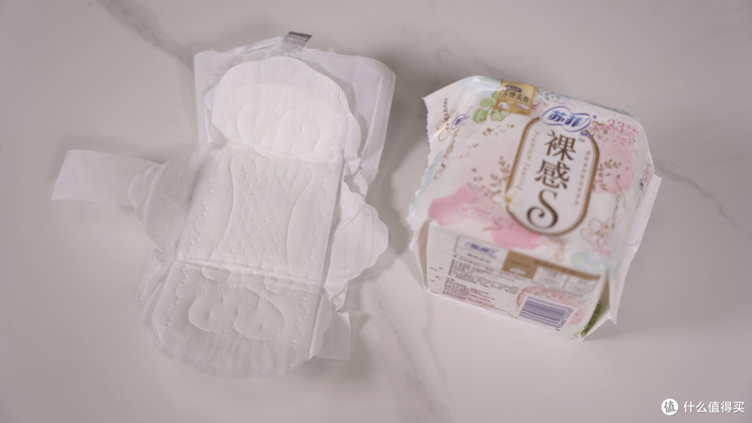 姨妈巾怎么选？10款超薄日用卫生巾横评，竟然不是越贵的越好用！
