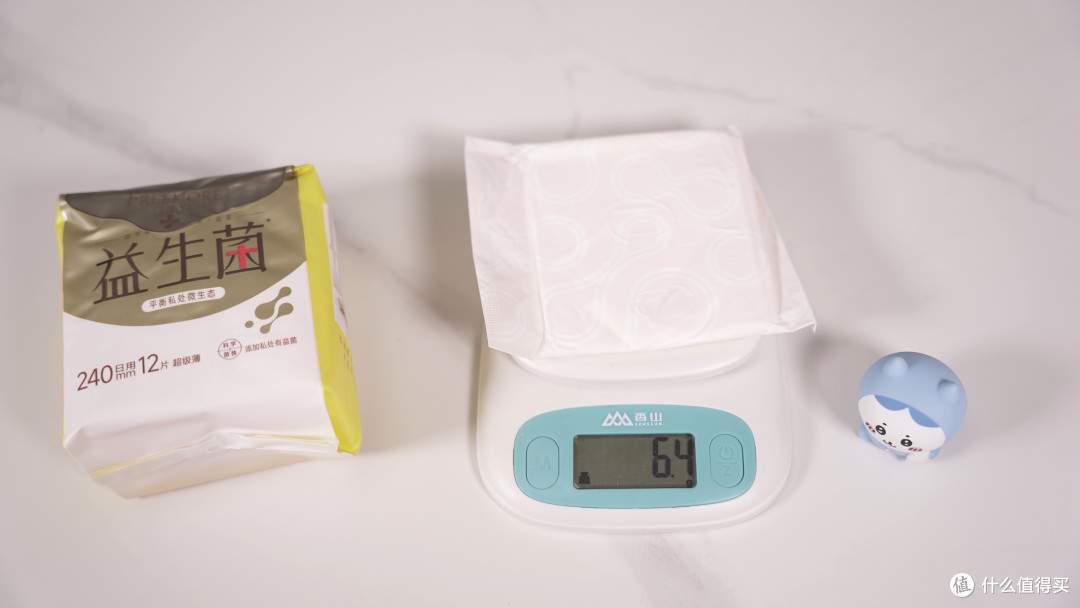 姨妈巾怎么选？10款超薄日用卫生巾横评，竟然不是越贵的越好用！