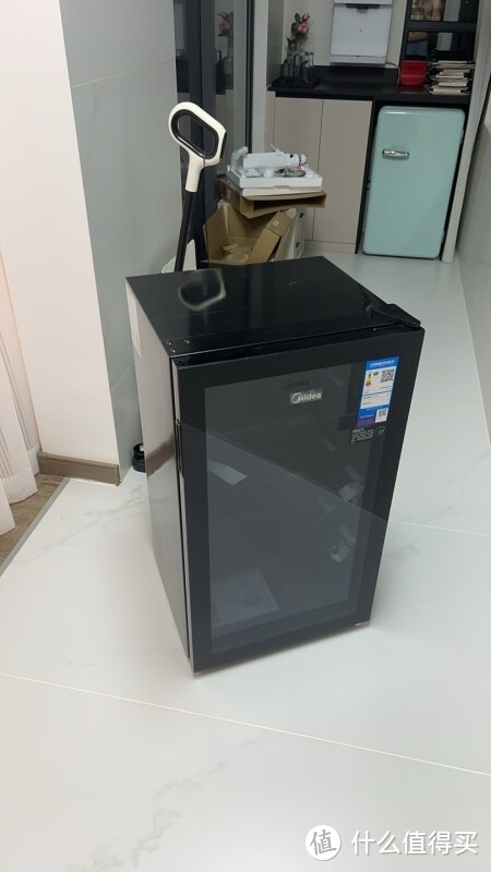 美的(Midea)家用冷藏保鲜展示柜LC-95GM