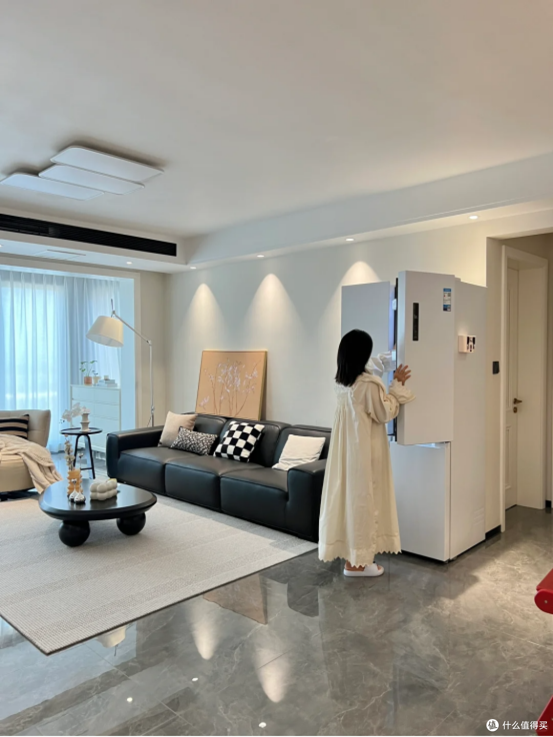 用旧的冰箱可别扔，放卧室里，比卖掉还值钱！可惜许多人不懂！