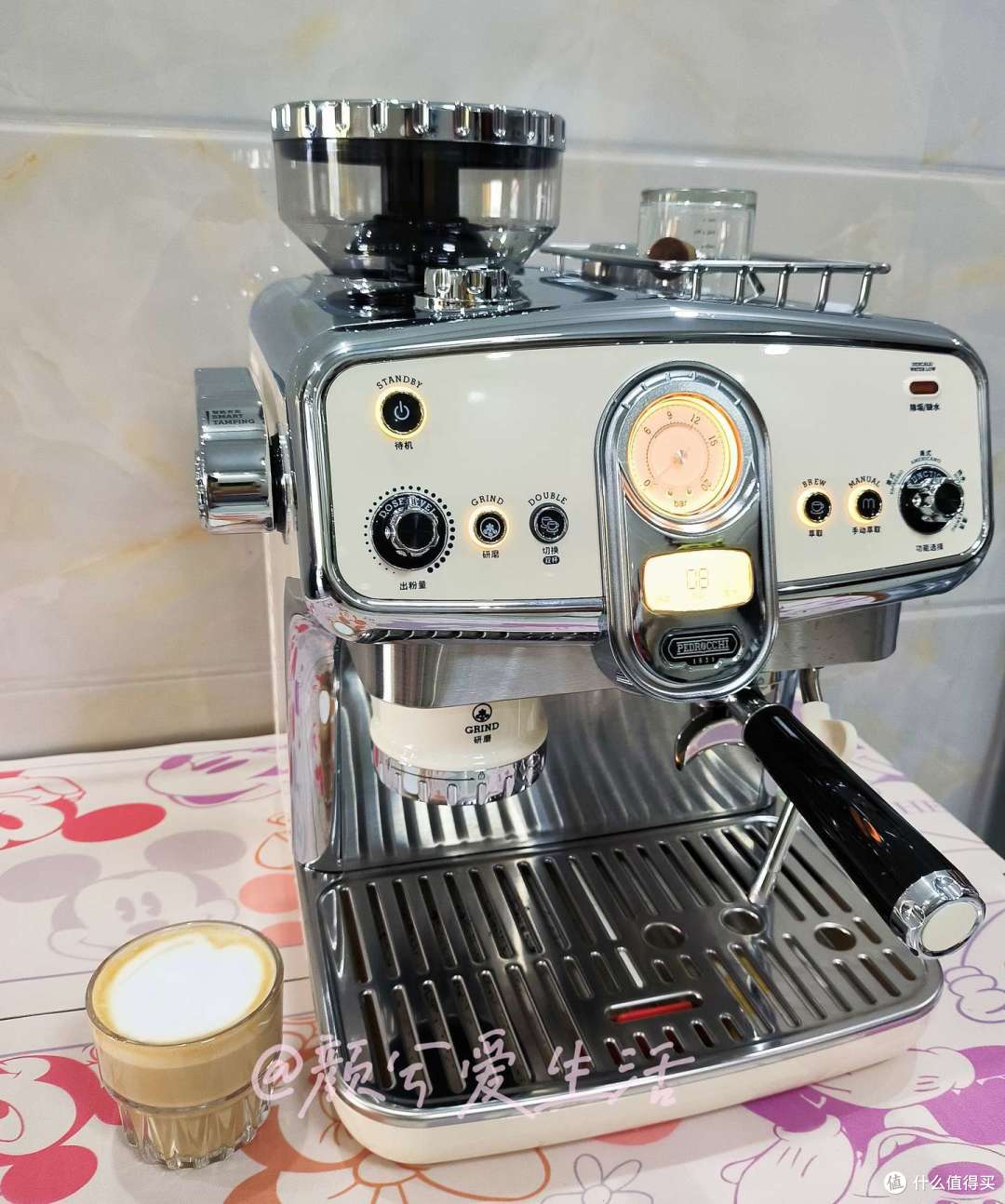 便宜or贵的咖啡机核心区别是什么？从小白到进阶，如何选对咖啡机，附佩罗奇、德龙、格米莱等测评