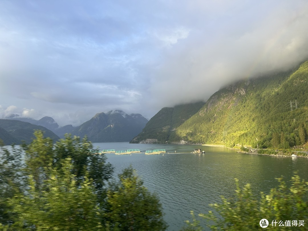 迟到四年的挪威亲子之旅—篇六（下）： 7月4日—不可复制的绝对深度，Hardangerfjord峡湾公交游......