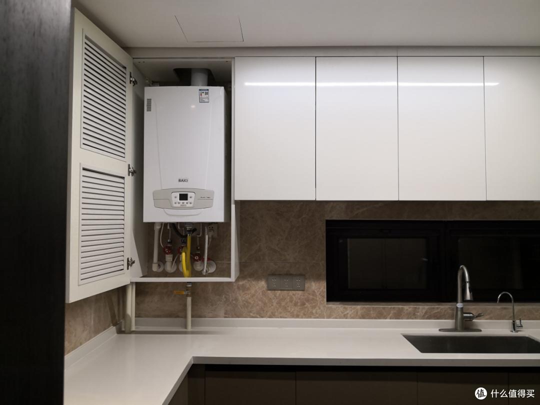 燃气热水器和电热水器哪个更实用？5个方面详细对比，看看哪个更适合家用