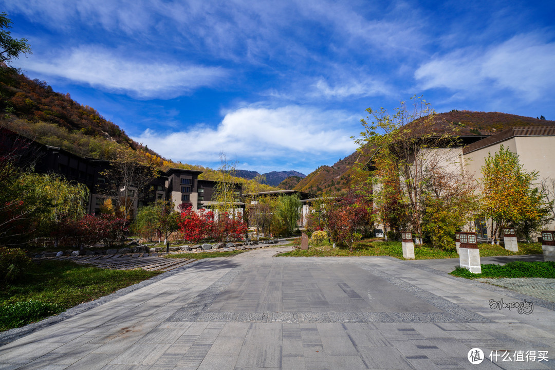 半途出家，落地成康：九寨沟康莱德酒店 豪华景观套房 入住体验