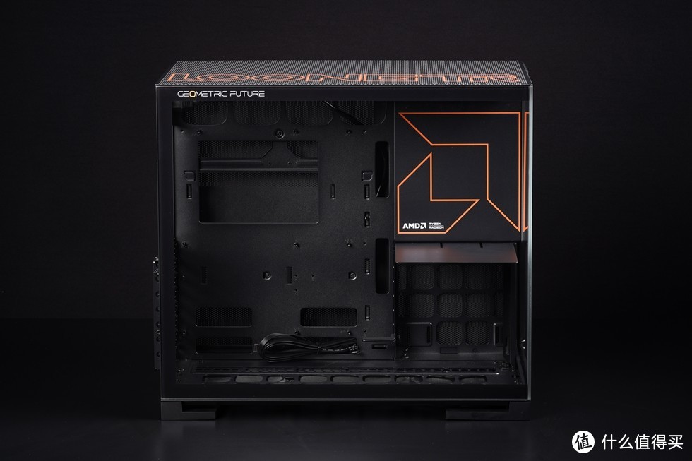 几何未来 Model5 AMD限定+ROG X670E GENE+ProArt 4080S 装机分享！