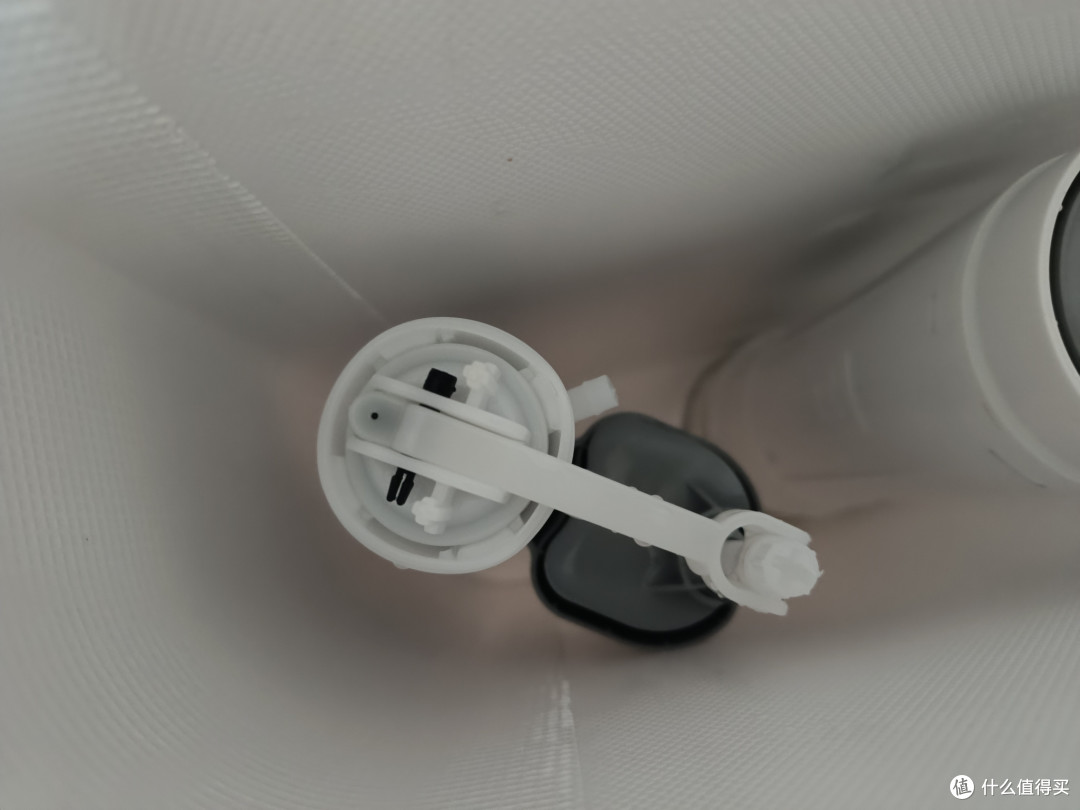 一招解决抽水马桶一直上水，流水不停，实测有效！！！省时省钱又省心！_马桶_什么值得买