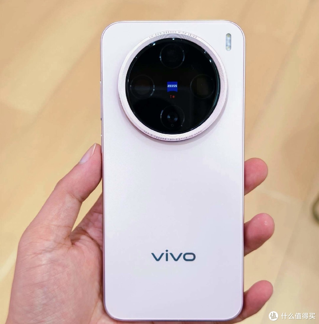 vivo X200系列发布会总结，教你三款机型怎么选？