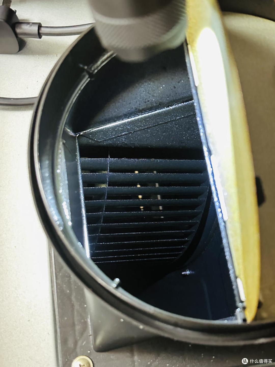 免清洗是不是扯淡？米家P1使用两年后烟机内部实拍